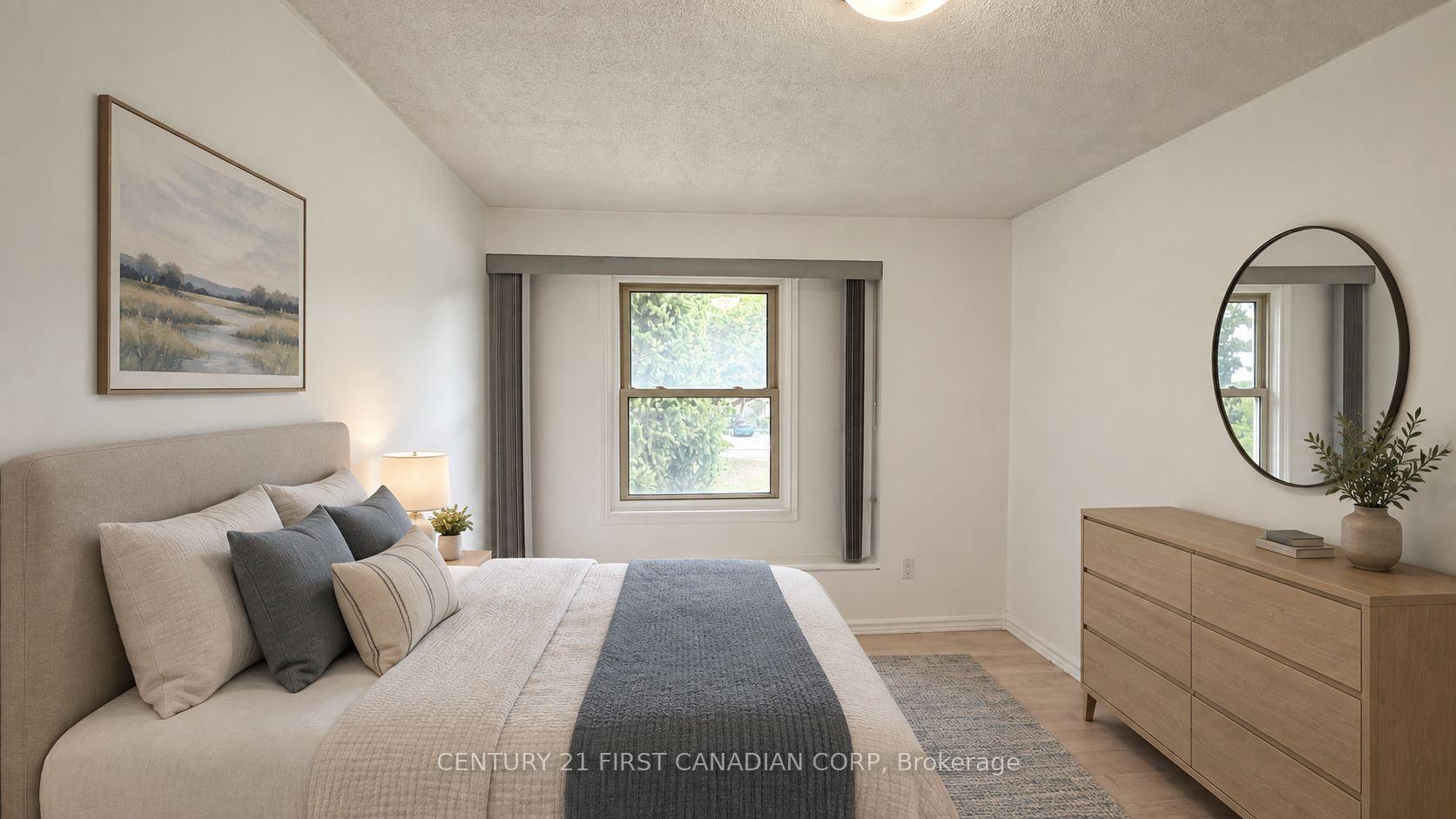 Photo 22 of 80 Rollscourt Place, London, North K — HOMEH