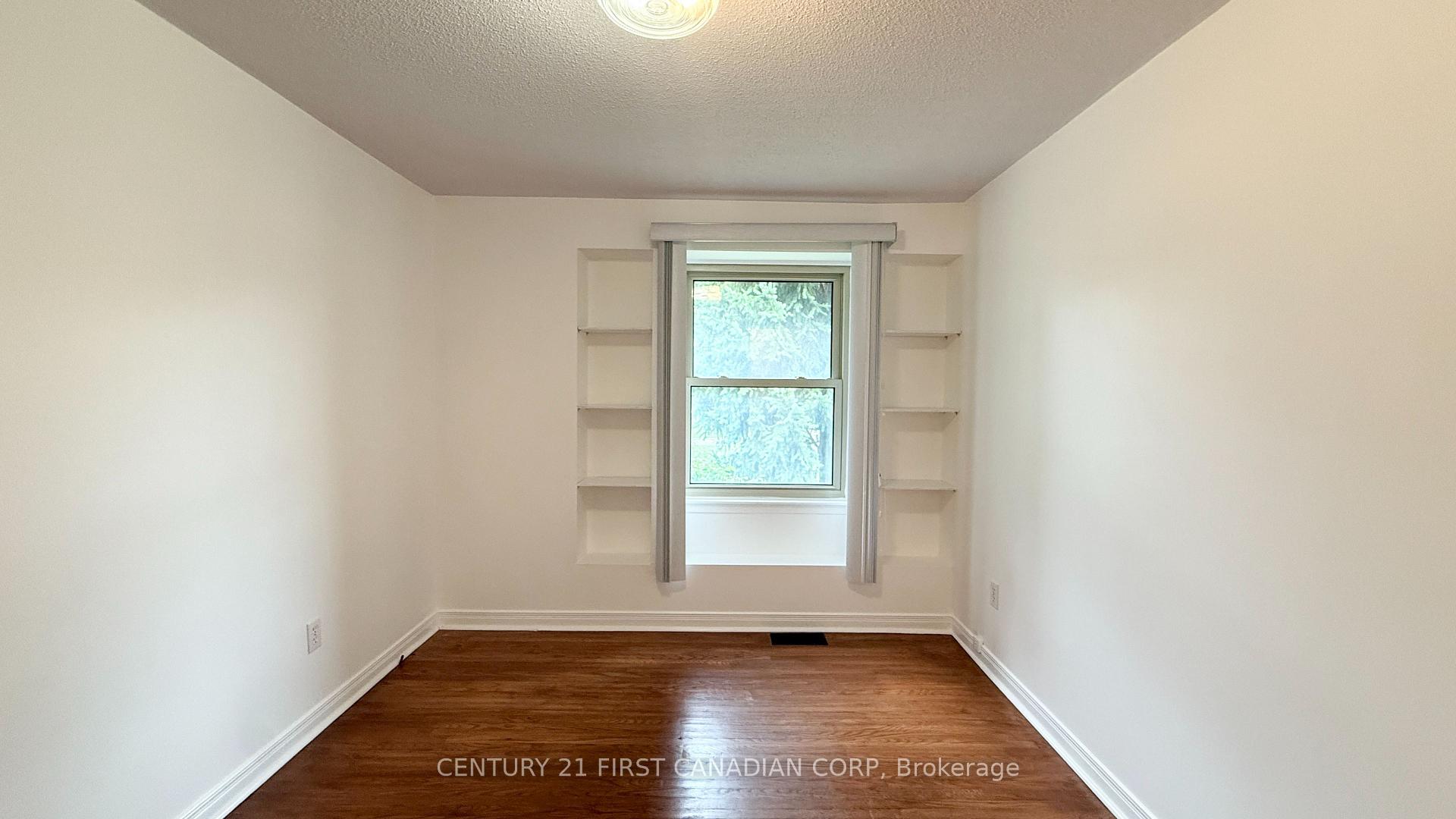 Photo 27 of 80 Rollscourt Place, London, North K — HOMEH