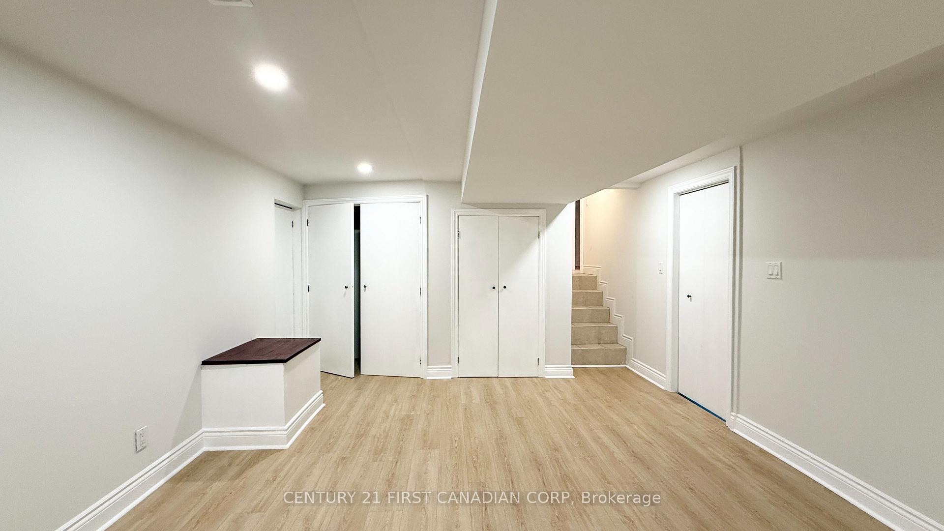 Photo 34 of 80 Rollscourt Place, London, North K — HOMEH