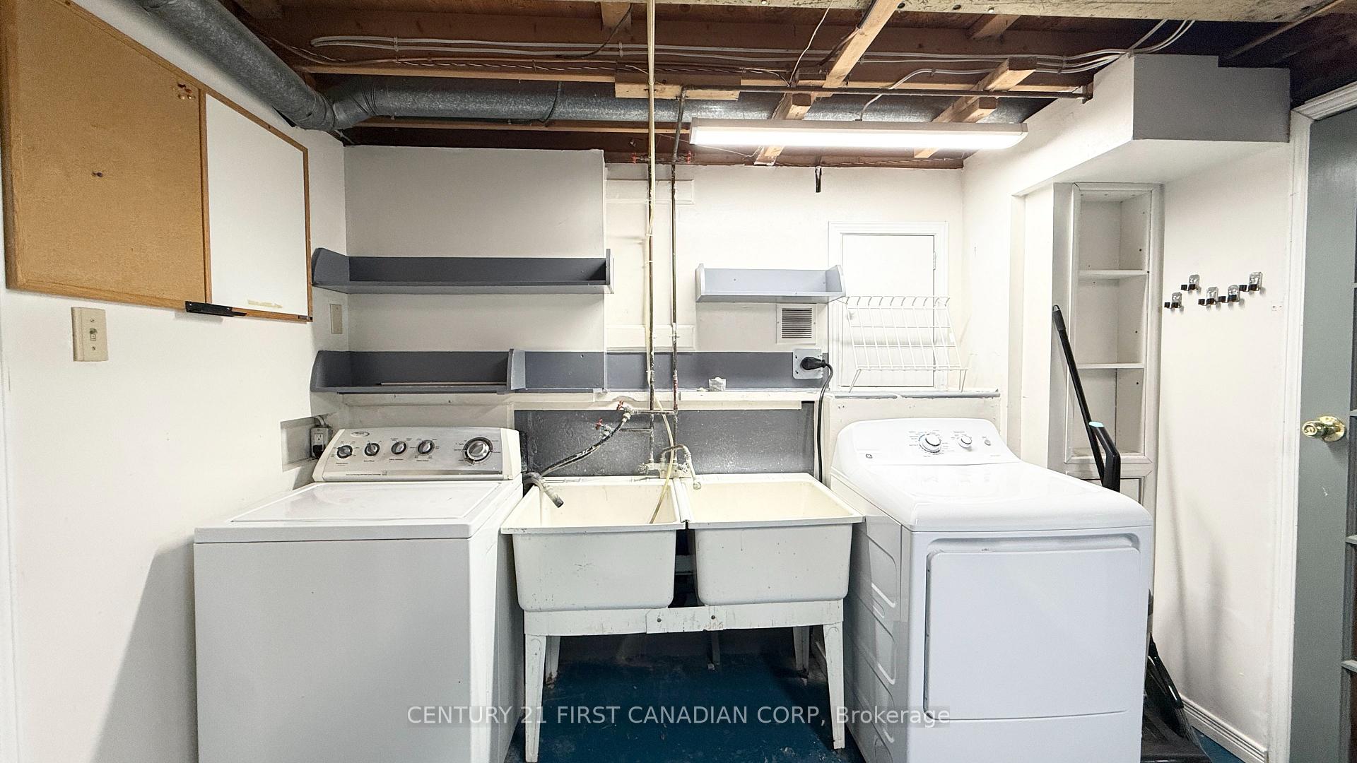 Photo 36 of 80 Rollscourt Place, London, North K — HOMEH