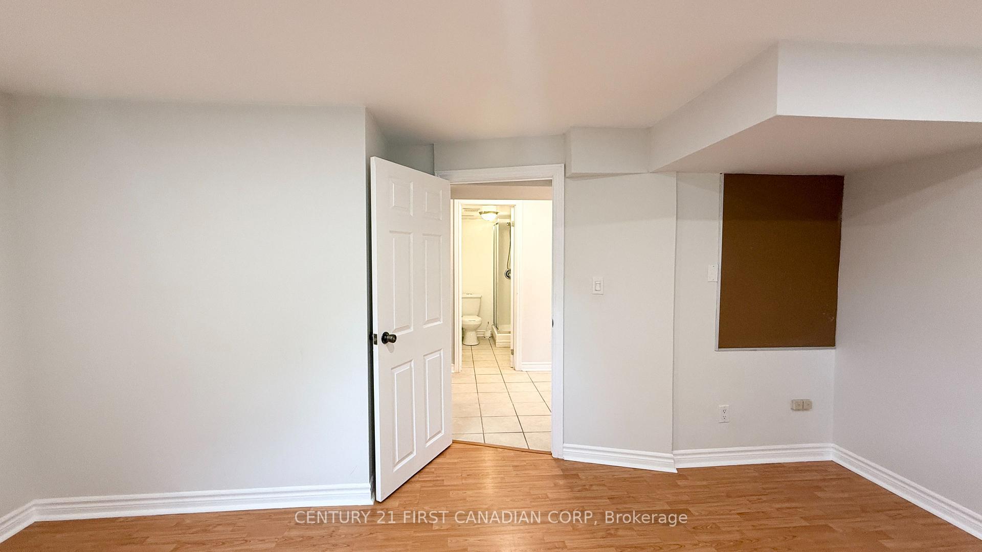 Photo 46 of 80 Rollscourt Place, London, North K — HOMEH