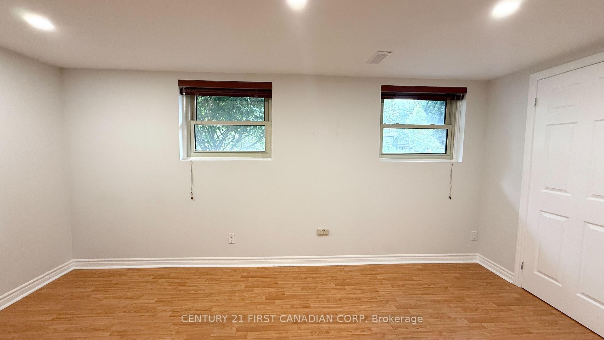 Photo 47 of 80 Rollscourt Place, London, North K — HOMEH