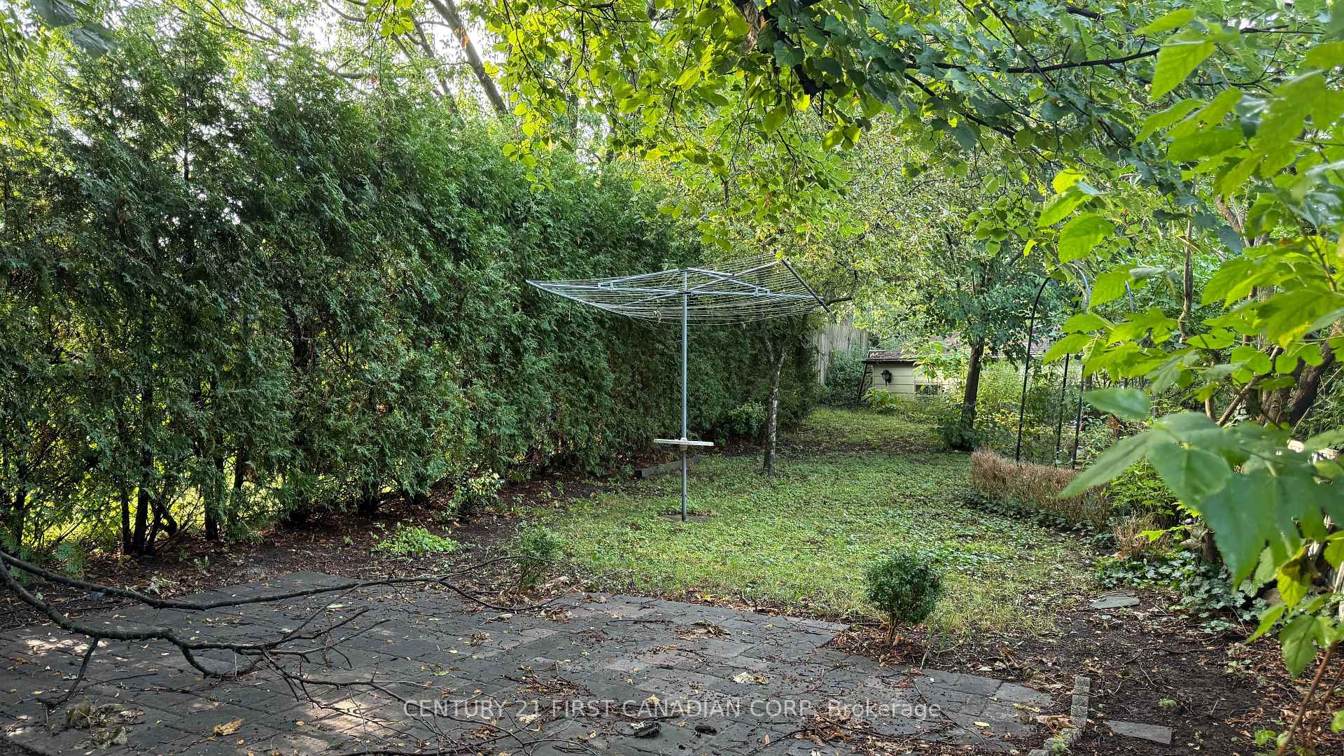Photo 48 of 80 Rollscourt Place, London, North K — HOMEH