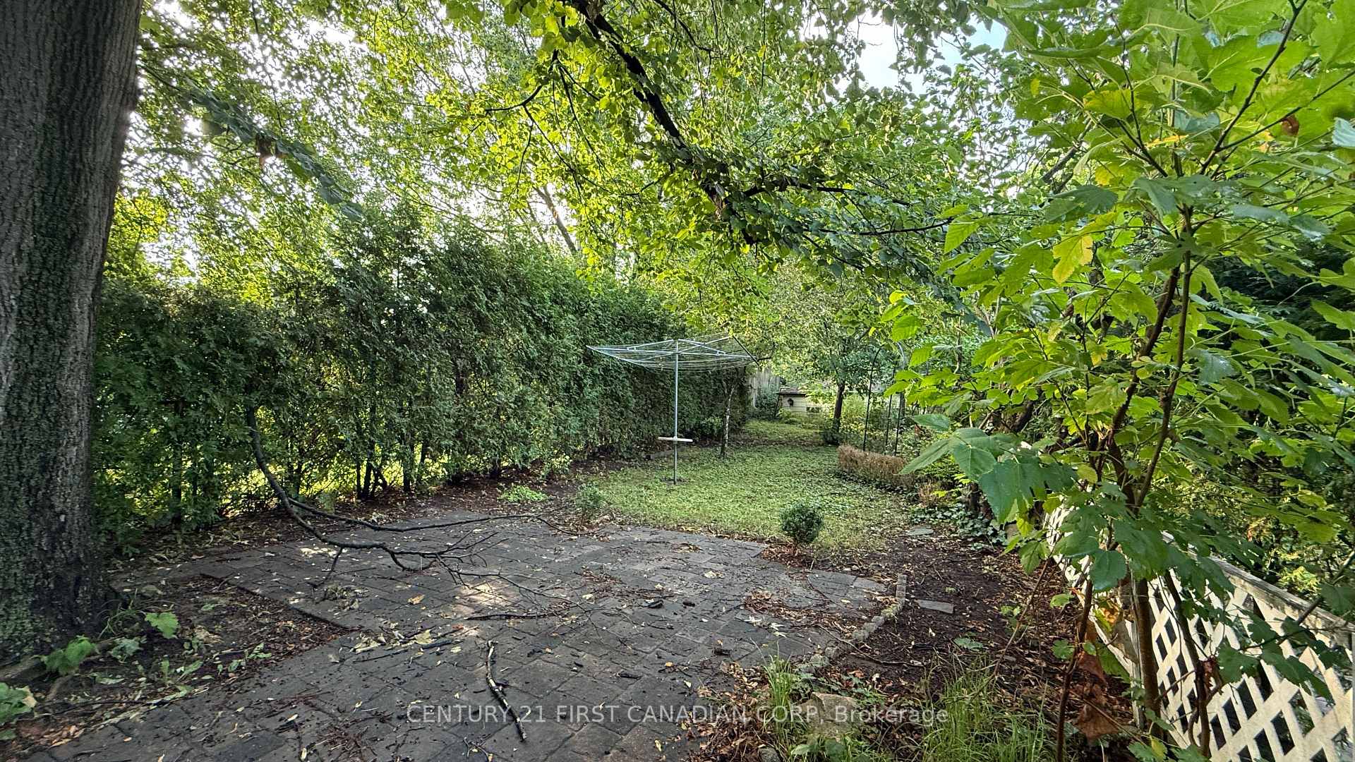 Photo 50 of 80 Rollscourt Place, London, North K — HOMEH