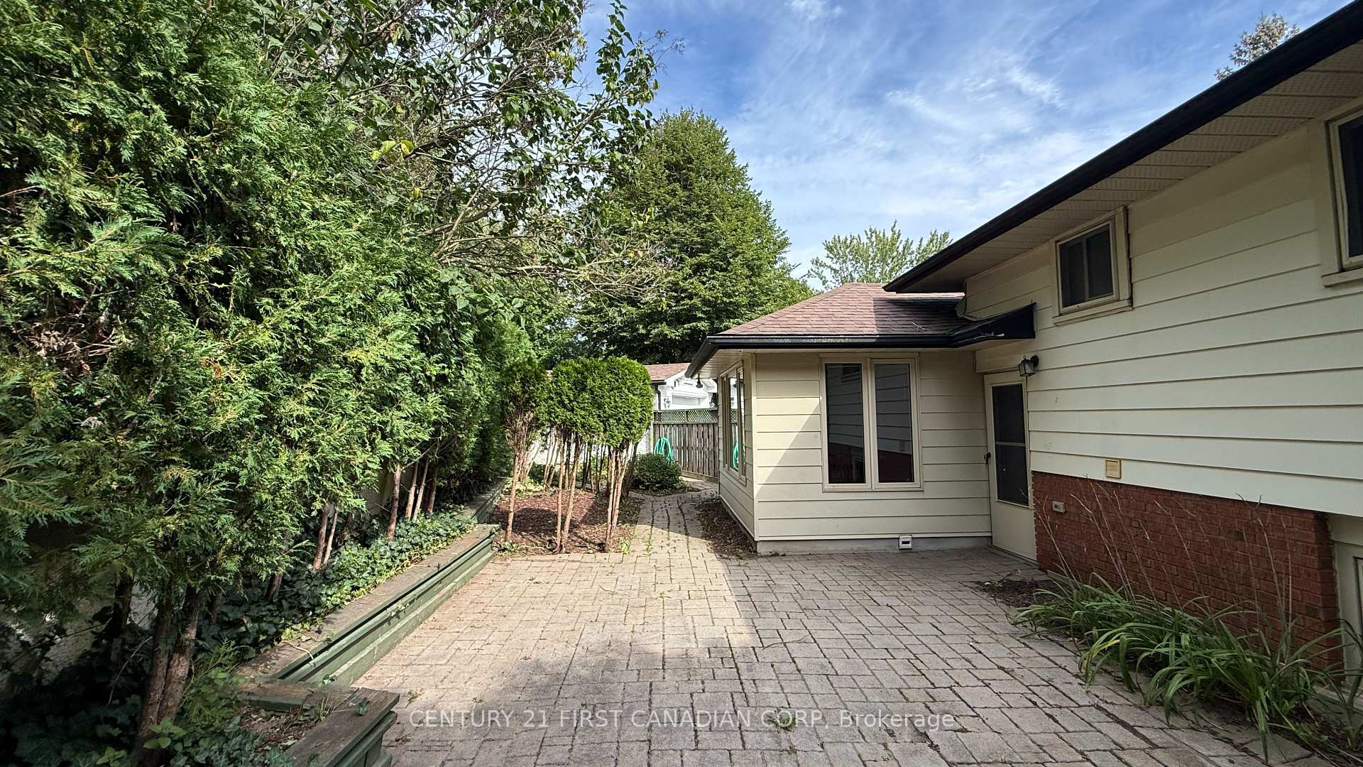Photo 49 of 80 Rollscourt Place, London, North K — HOMEH