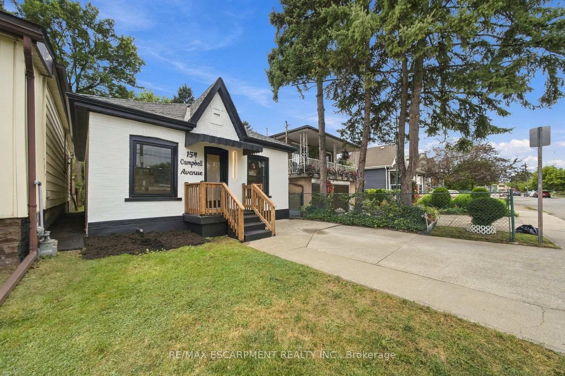 Photo 3 of 154 Campbell Avenue, Hamilton, Crown Point — HOMEH