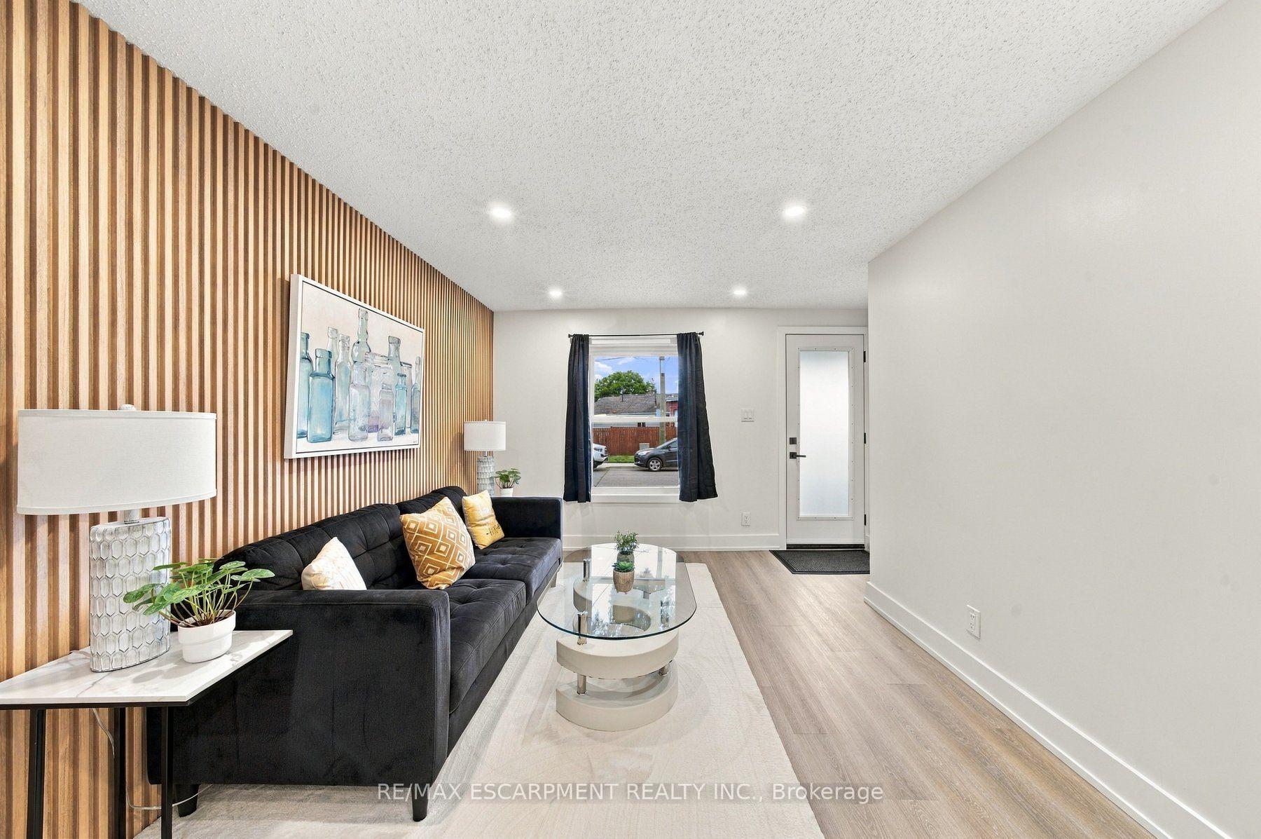 Photo 7 of 154 Campbell Avenue, Hamilton, Crown Point — HOMEH
