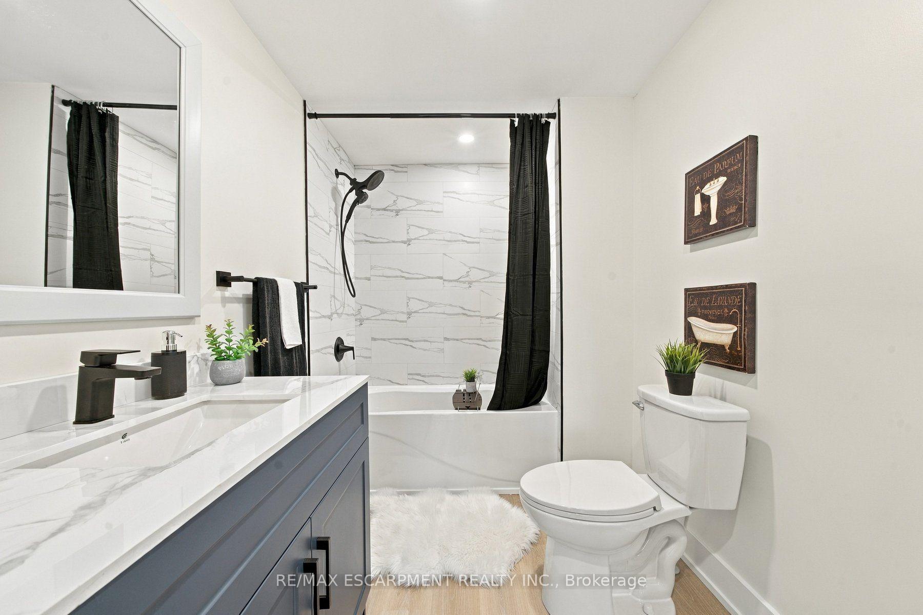Photo 10 of 154 Campbell Avenue, Hamilton, Crown Point — HOMEH
