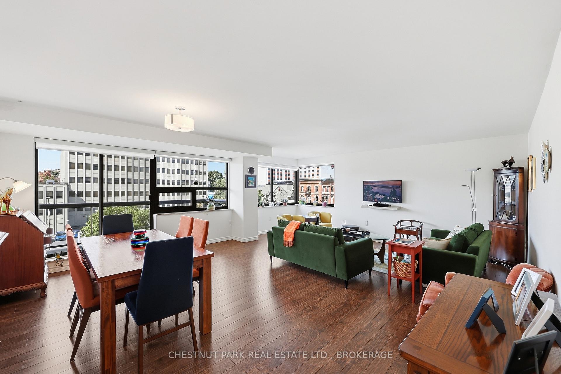 Photo 9 of Unit 401, 165 Ontario Street, Kingston, Central City East — HOMEH