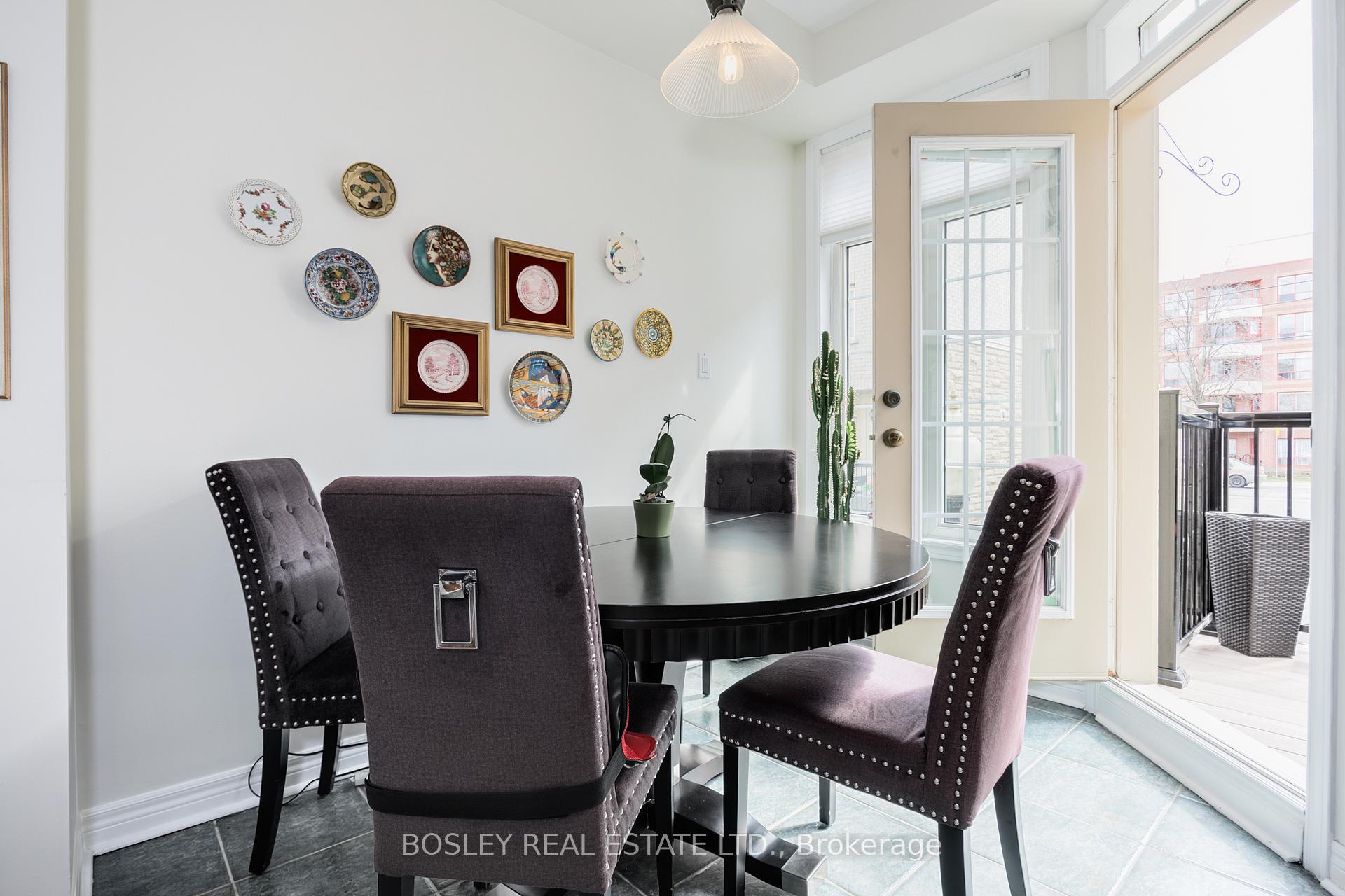 Photo 14 of 17 Krawchuk Lane, Toronto, Leaside — HOMEH