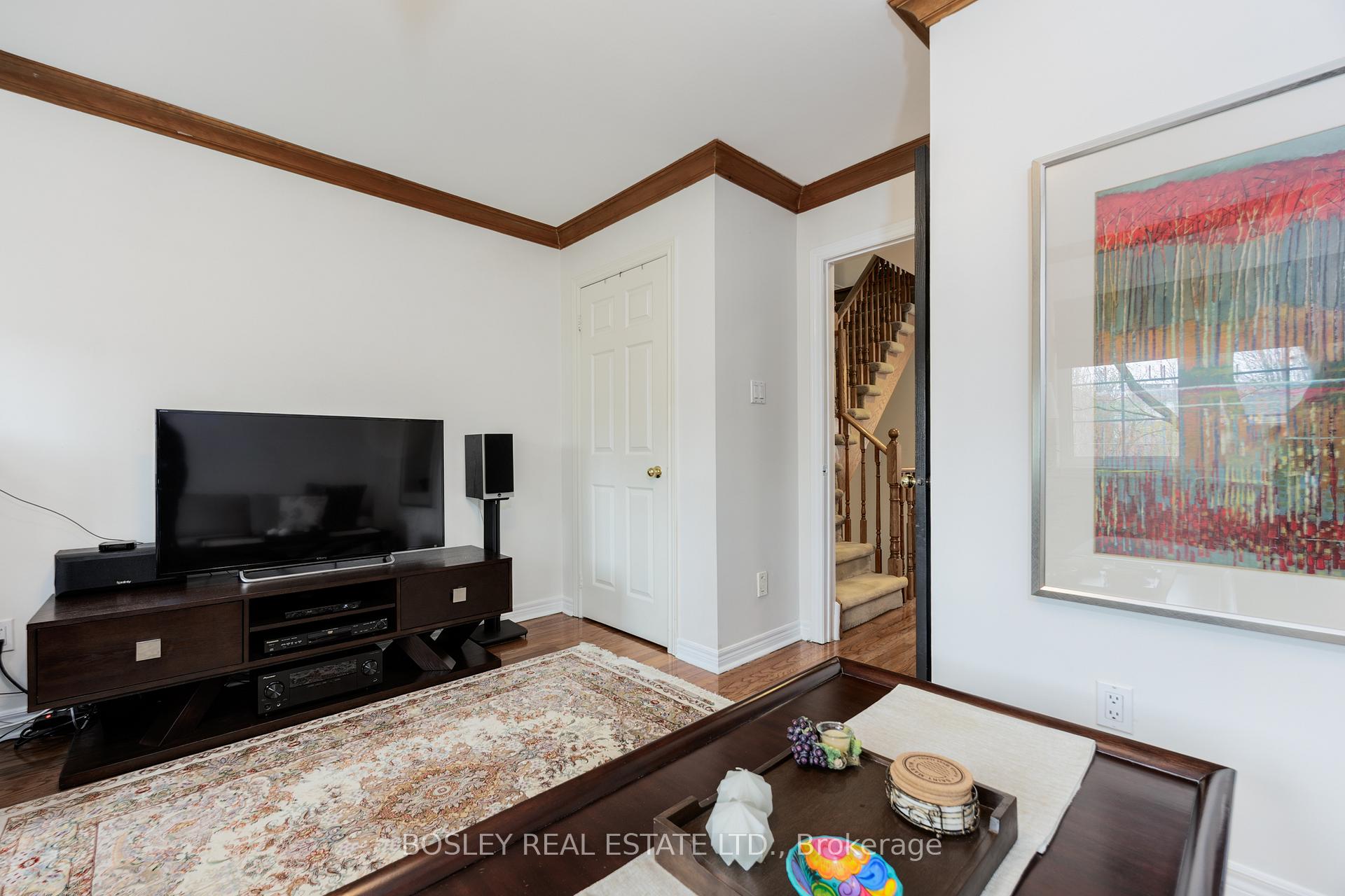 Photo 31 of 17 Krawchuk Lane, Toronto, Leaside — HOMEH