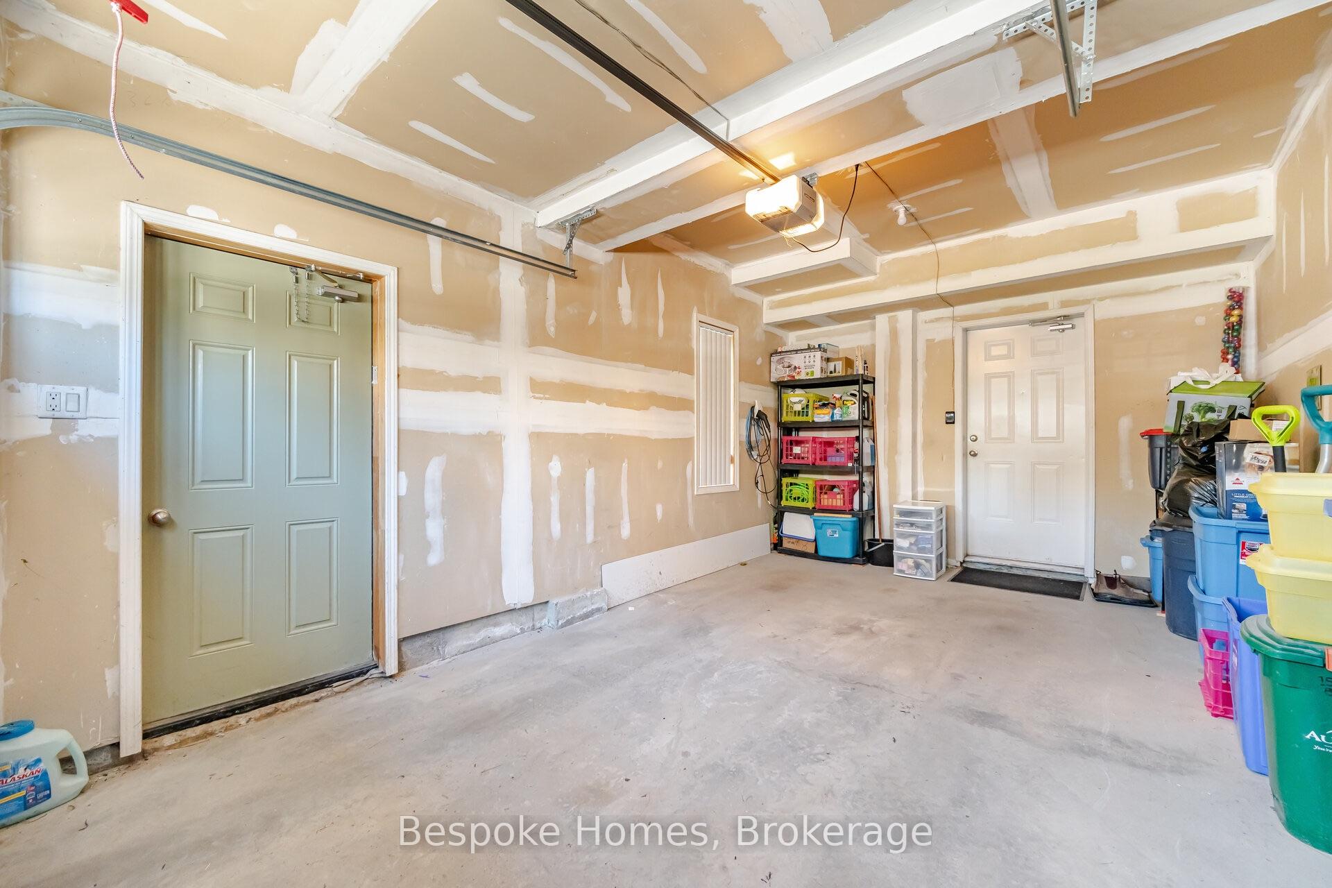 Photo 32 of 15937 Bayview Avenue, Aurora, Bayview Northeast — HOMEH
