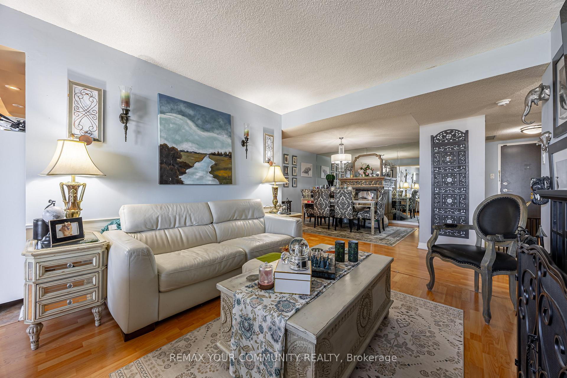 Photo 2 of Unit 1109, 4725 Sheppard Avenue E, Scarborough, Agincourt South-Malvern West — HOMEH
