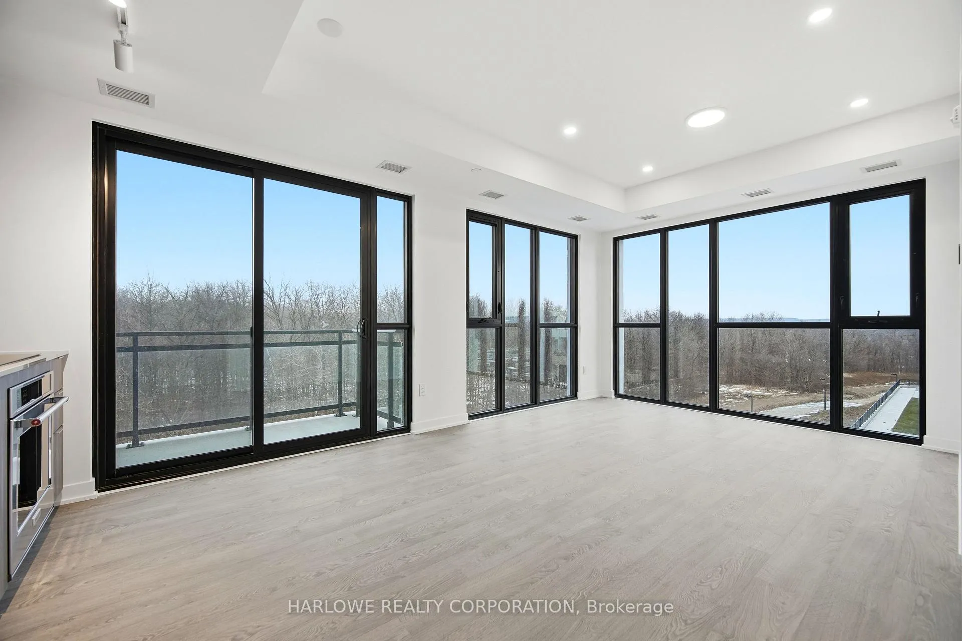 Photo 15 of Unit 420, 750 Whitlock Avenue, Milton, Cobban — HOMEH