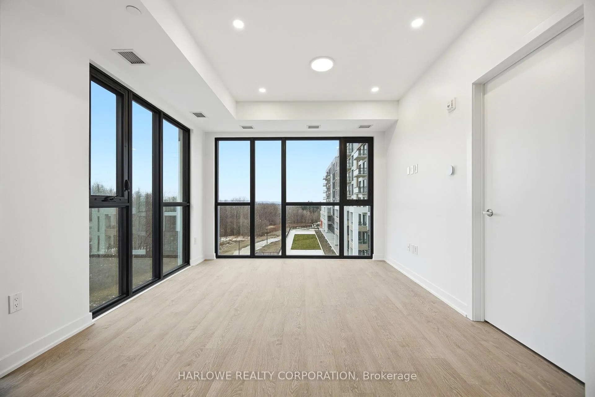 Photo 19 of Unit 420, 750 Whitlock Avenue, Milton, Cobban — HOMEH