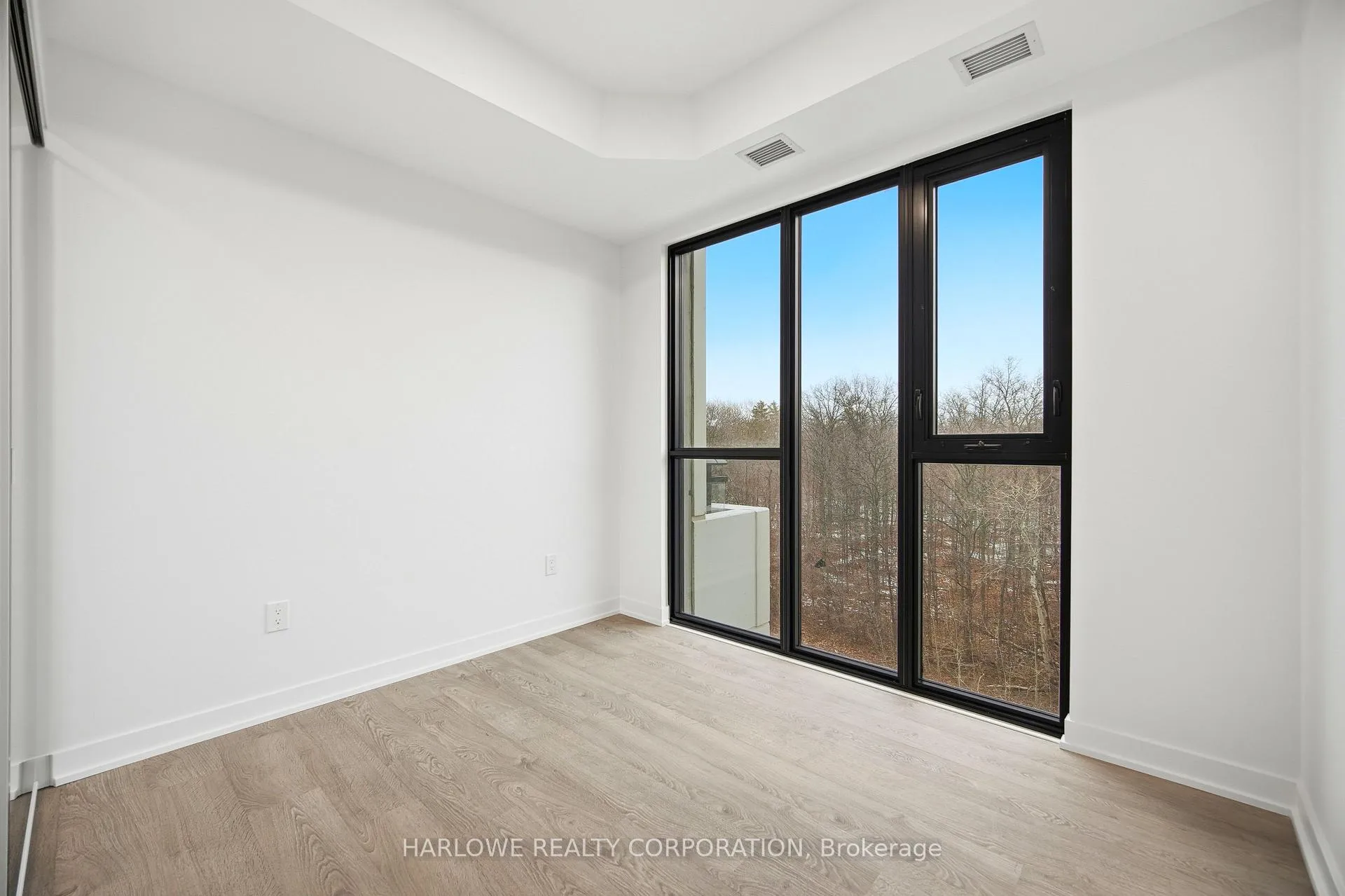 Photo 26 of Unit 420, 750 Whitlock Avenue, Milton, Cobban — HOMEH