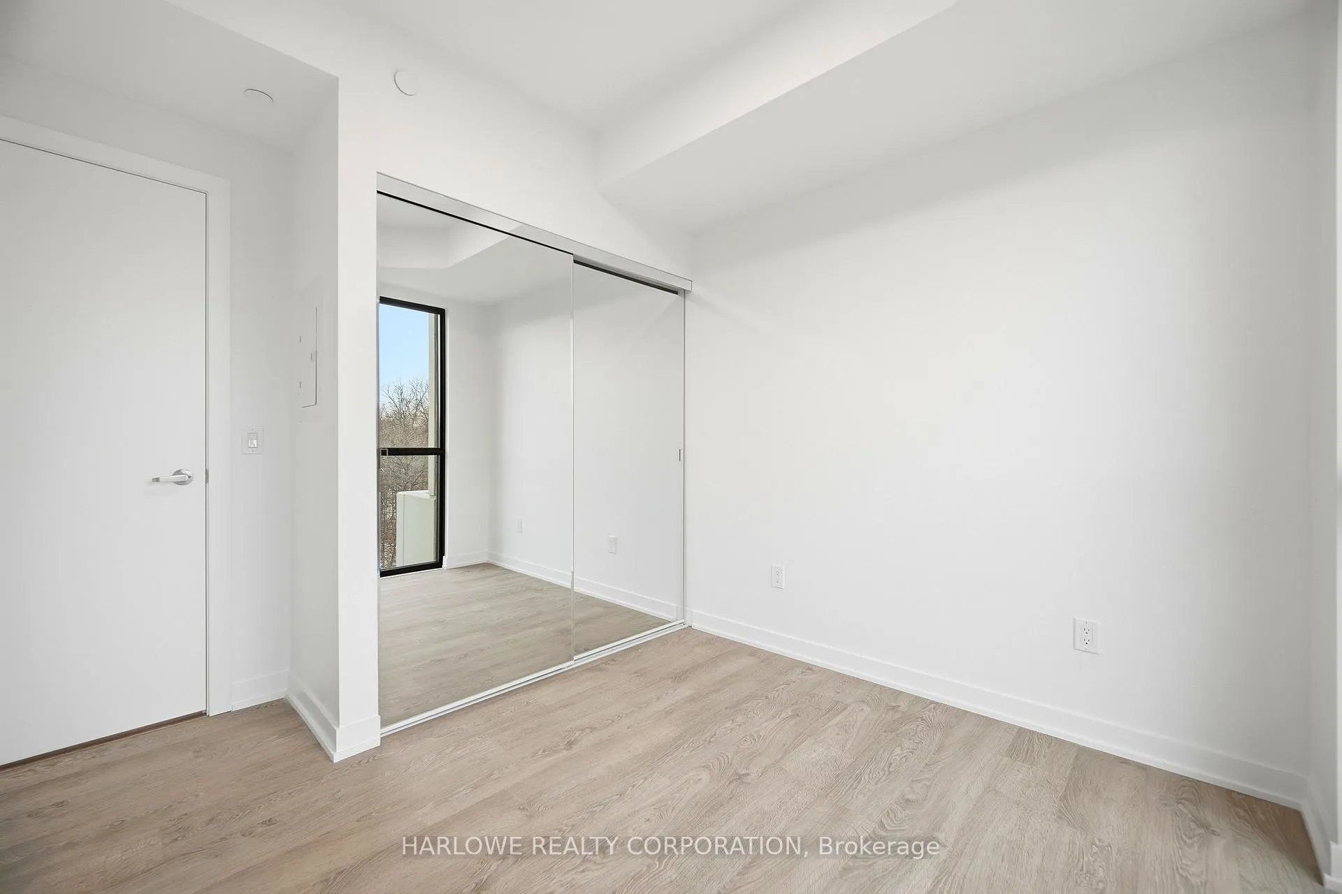 Photo 28 of Unit 420, 750 Whitlock Avenue, Milton, Cobban — HOMEH
