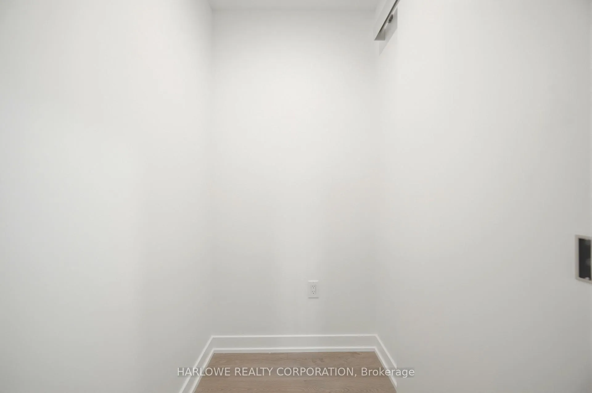 Photo 29 of Unit 420, 750 Whitlock Avenue, Milton, Cobban — HOMEH