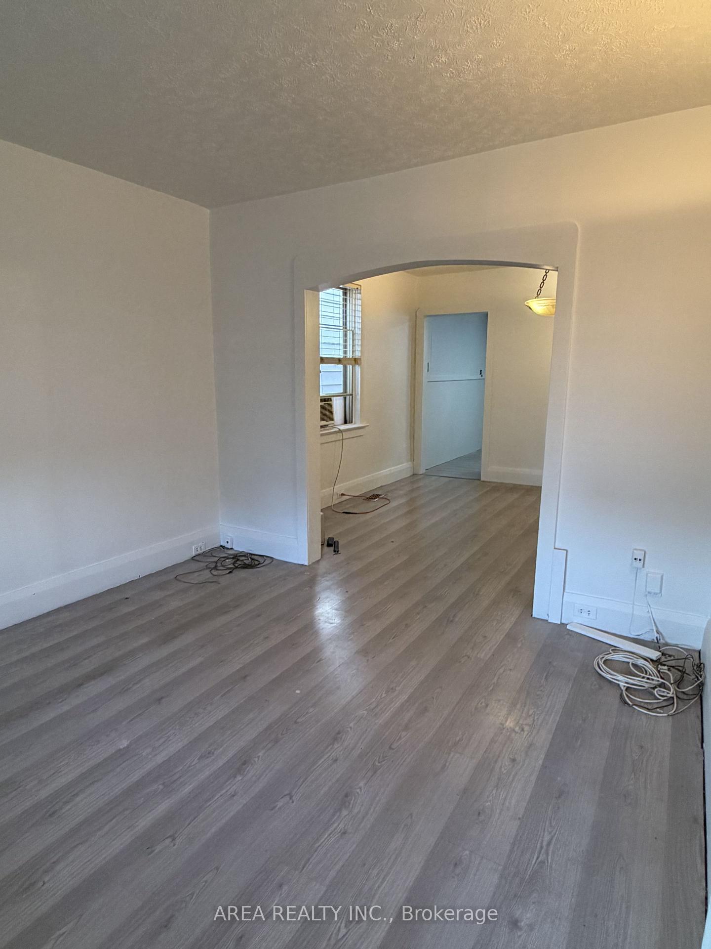 Photo 3 of 48 Corby Avenue, Toronto, Caledonia-Fairbank — HOMEH
