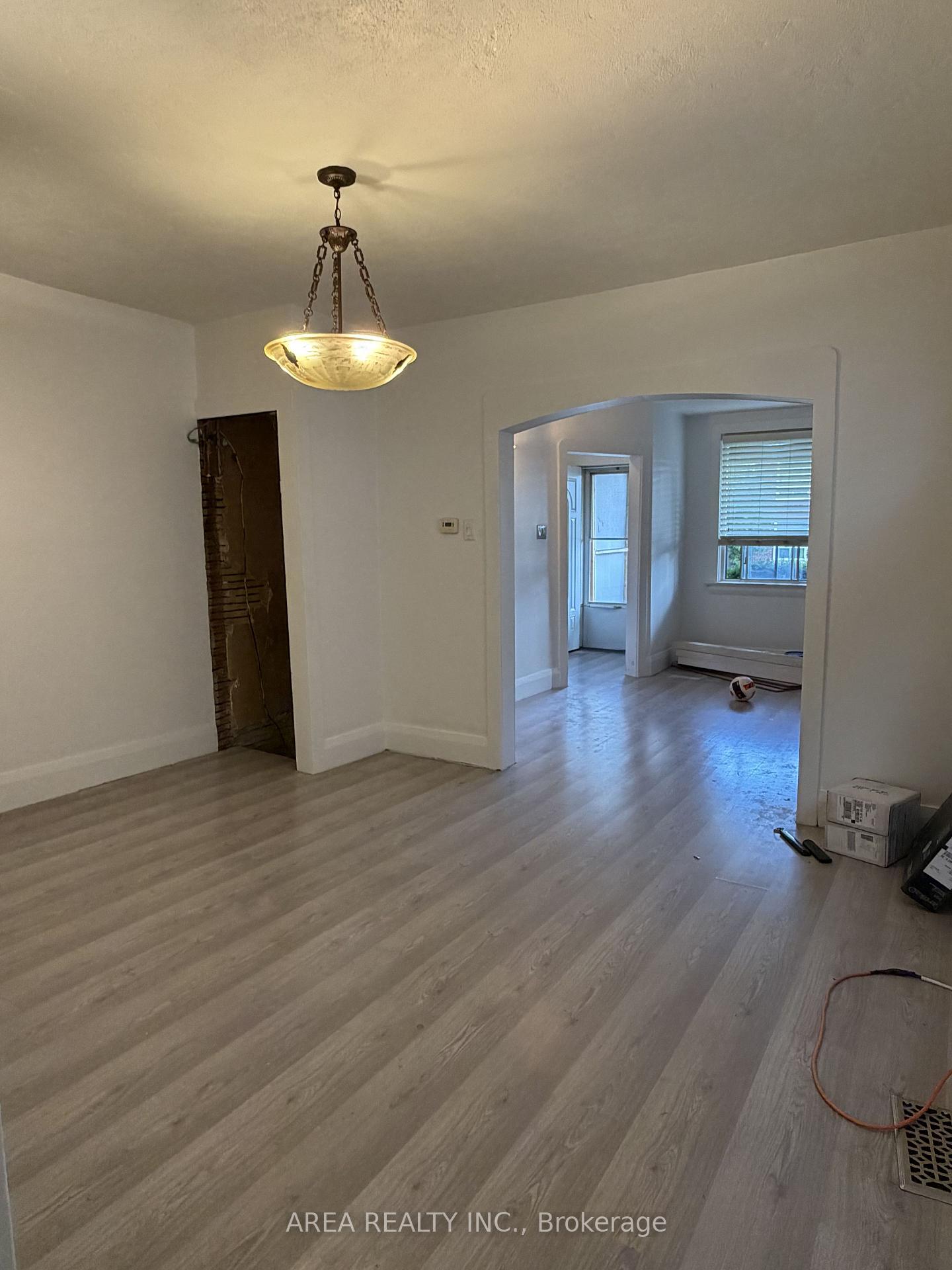 Photo 6 of 48 Corby Avenue, Toronto, Caledonia-Fairbank — HOMEH
