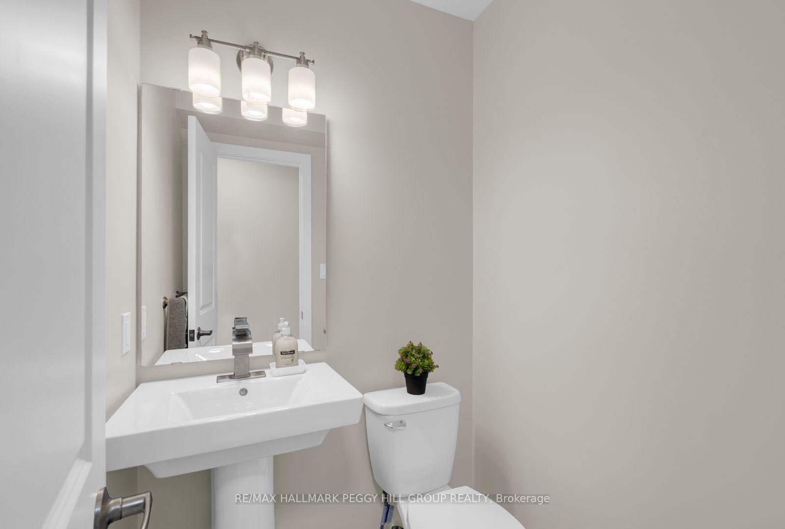 Photo 6 of Unit 19, 91 Coughlin Road, Barrie, Holly — HOMEH