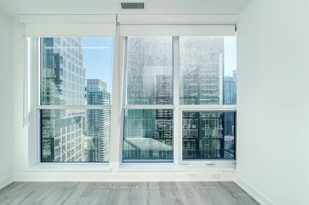 Photo 12 of Unit 4003, 327 King Street W, Toronto, Waterfront Communities — HOMEH