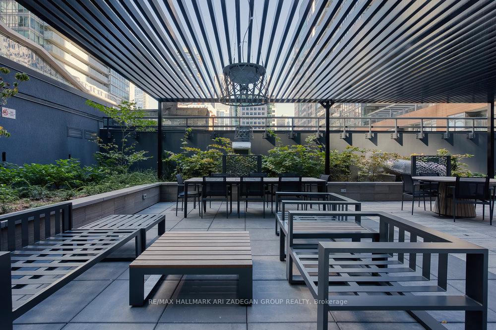 Photo 24 of Unit 4003, 327 King Street W, Toronto, Waterfront Communities — HOMEH