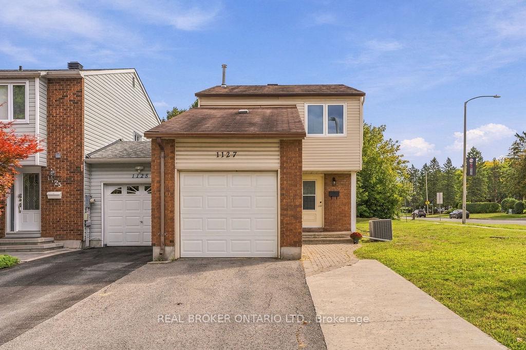 Front of 1127 Avignon Court