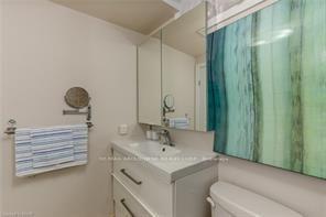 Photo 27 of 480 Hamilton Drive, Hamilton, Ancaster — HOMEH