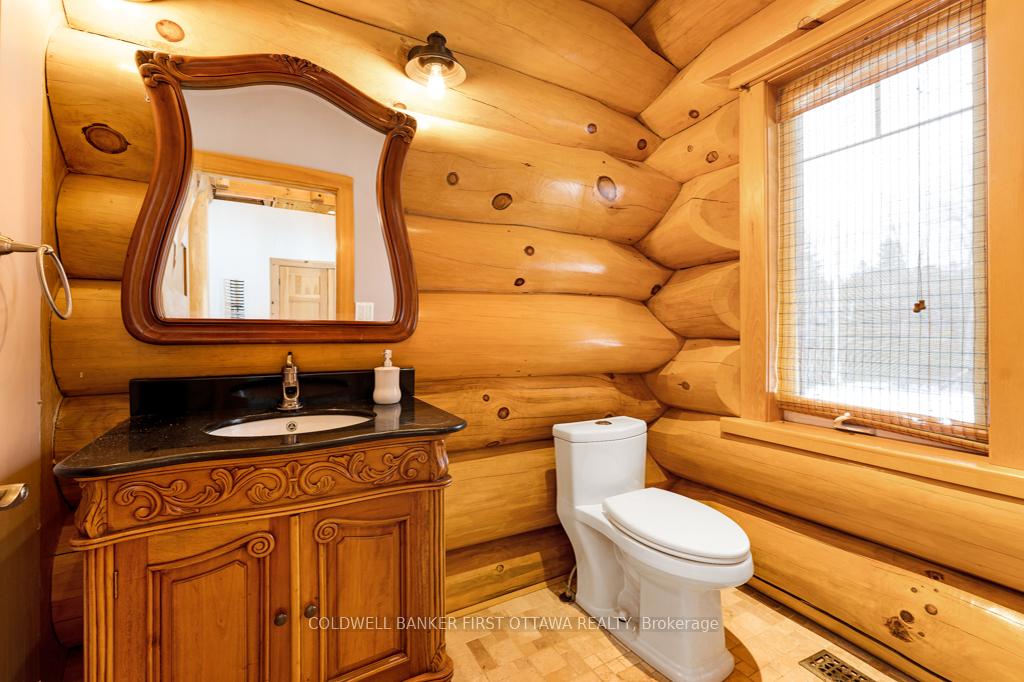 Photo 20 of 2467 Darling Road, Lanark Highlands, Lanark Highlands (Darling) Twp — HOMEH