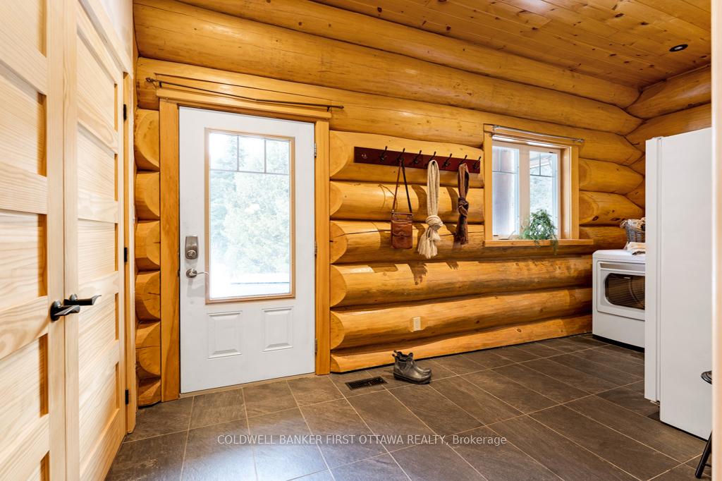 Photo 21 of 2467 Darling Road, Lanark Highlands, Lanark Highlands (Darling) Twp — HOMEH