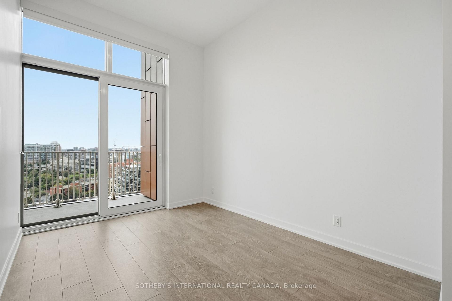 Photo 12 of Unit PH14, 88 Bathurst Street, Toronto, Niagara — HOMEH