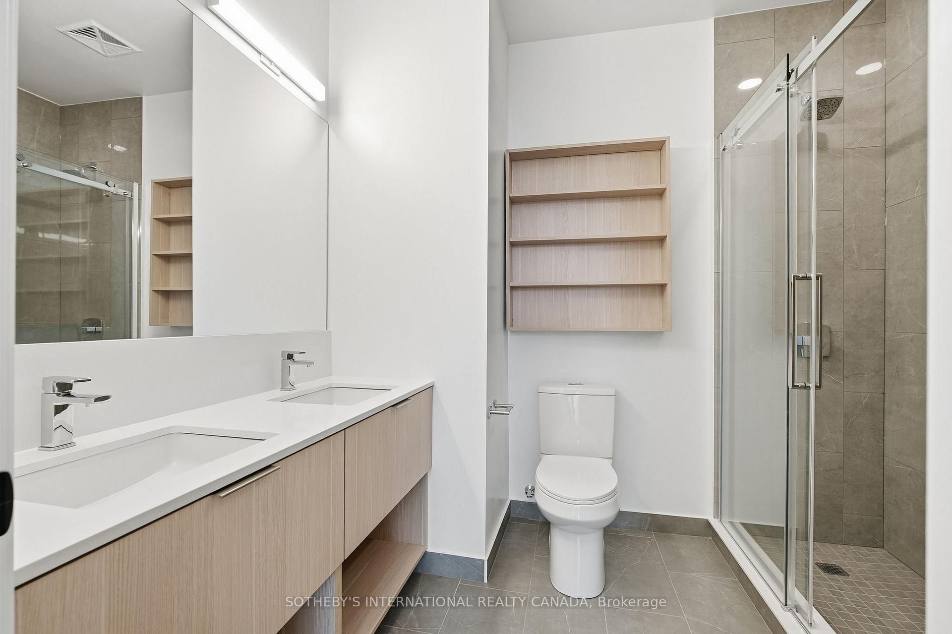 Photo 17 of Unit PH14, 88 Bathurst Street, Toronto, Niagara — HOMEH