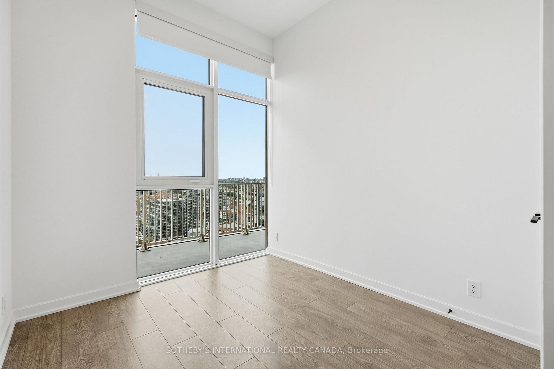 Photo 19 of Unit PH14, 88 Bathurst Street, Toronto, Niagara — HOMEH