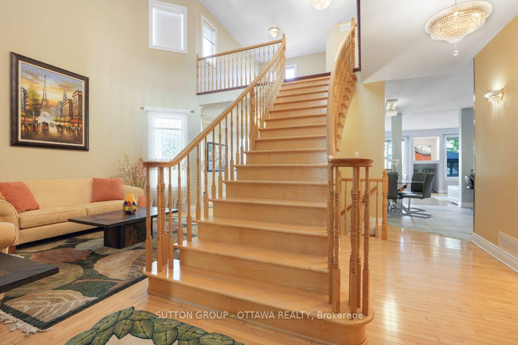 Photo 7 of 5 Escade Drive, Ottawa, Barrhaven East — HOMEH