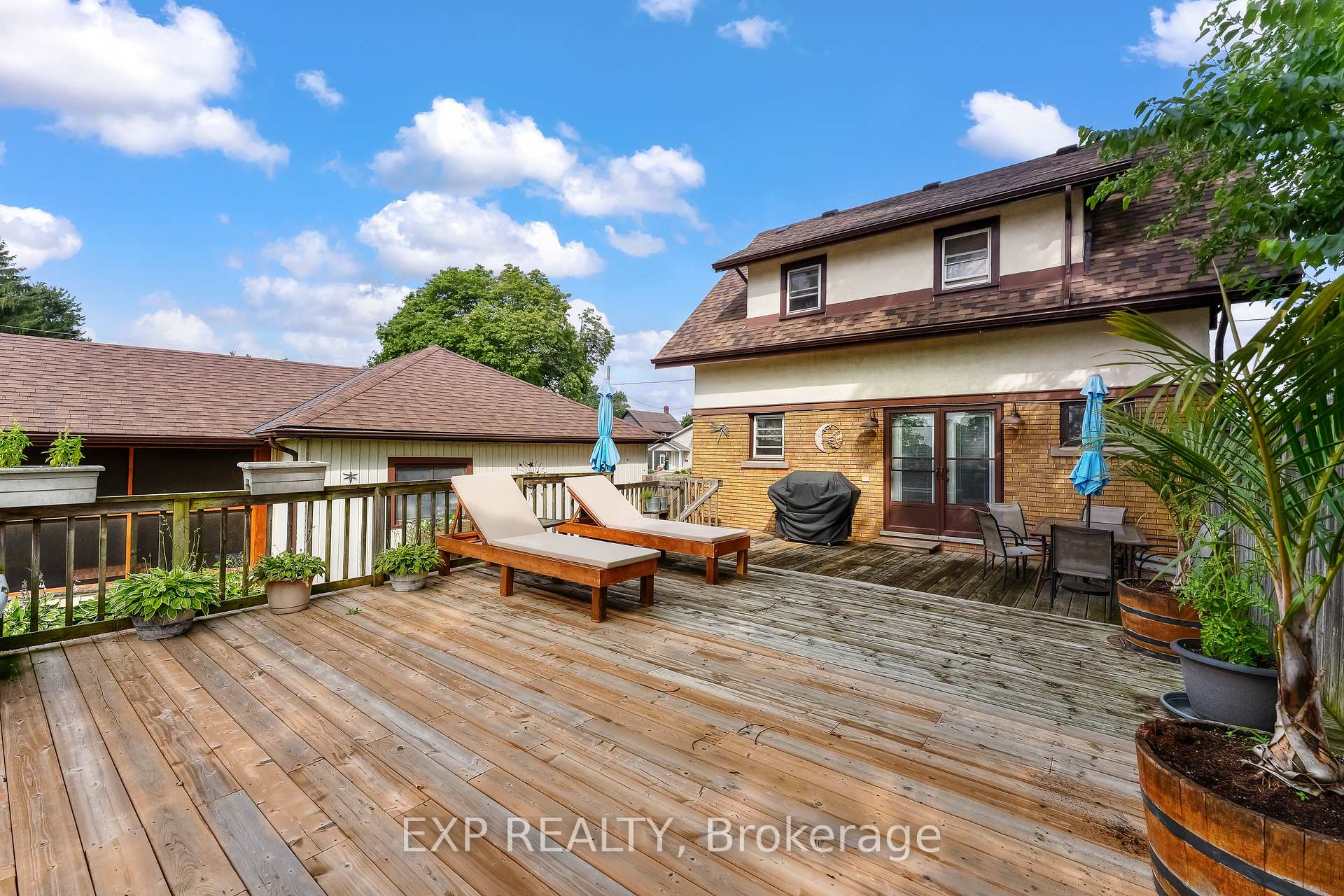 Photo 9 of 3938 Main Street, Niagara Falls, Chippawa — HOMEH