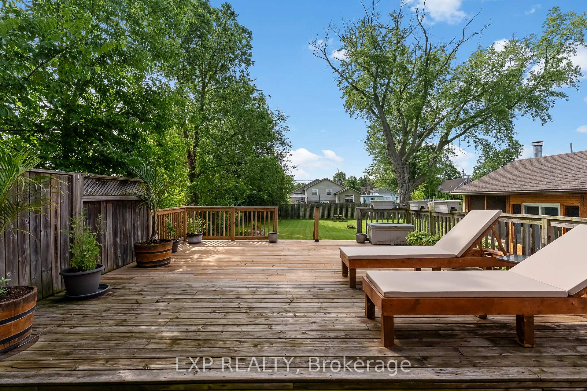 Photo 11 of 3938 Main Street, Niagara Falls, Chippawa — HOMEH