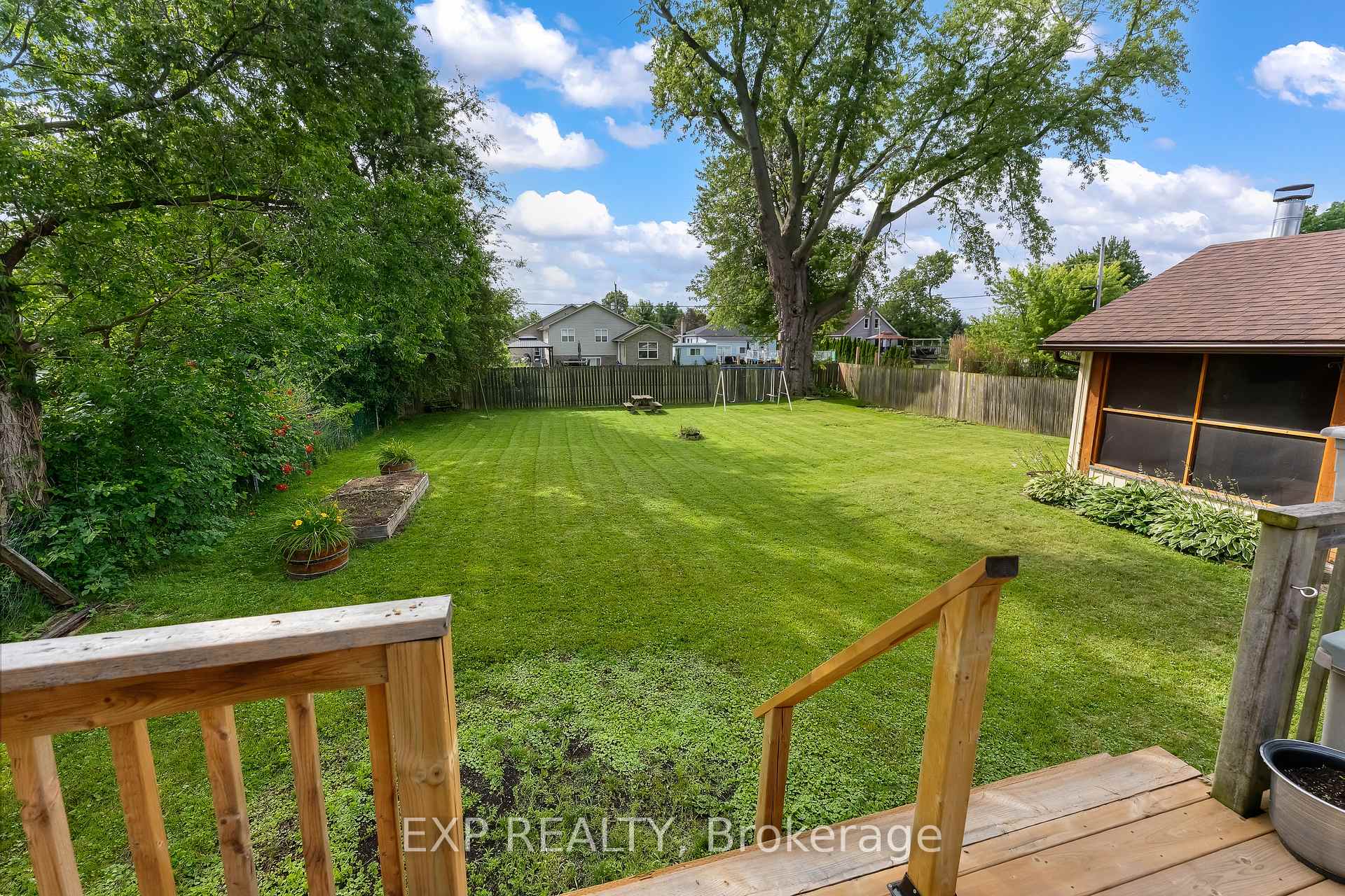 Photo 12 of 3938 Main Street, Niagara Falls, Chippawa — HOMEH