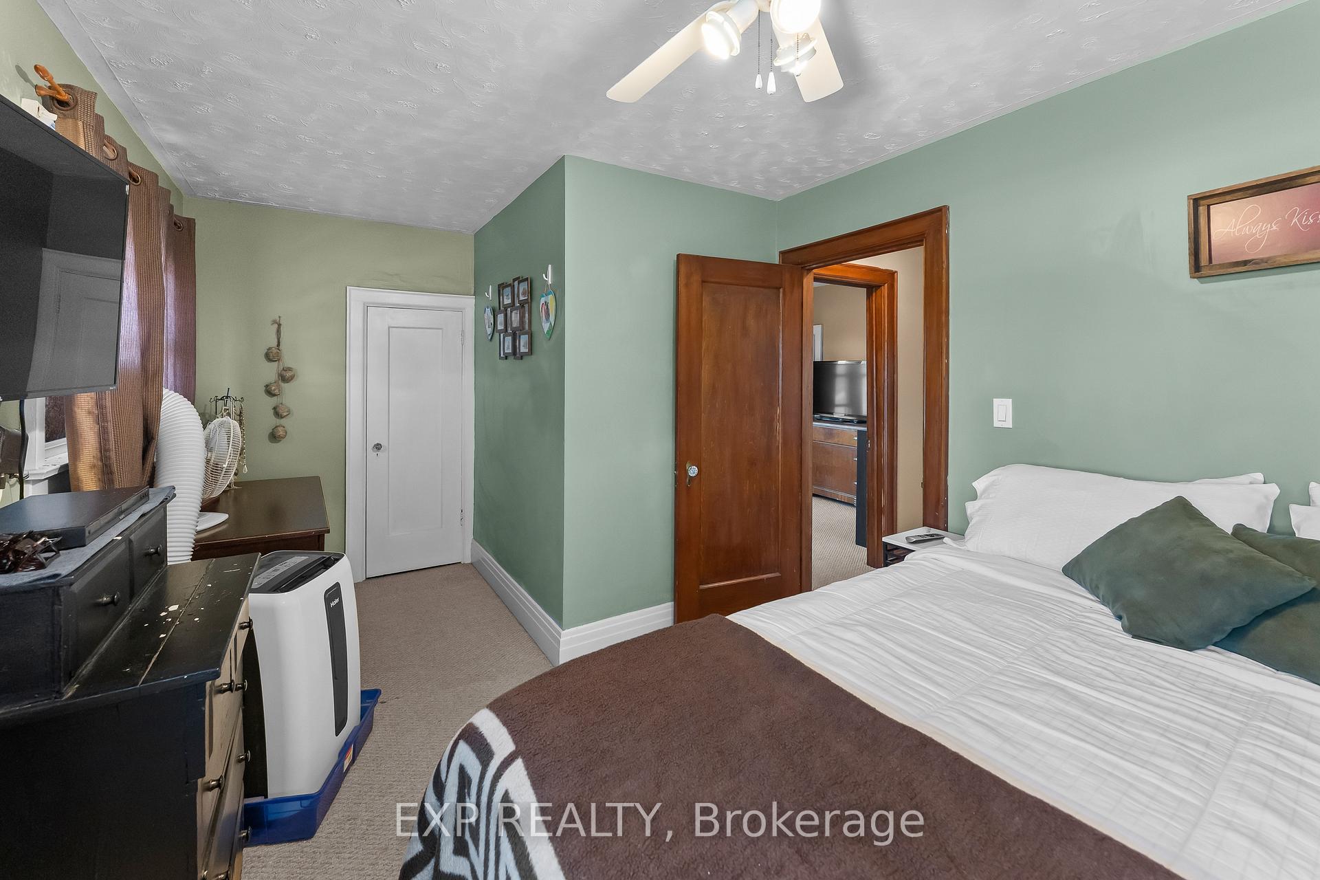 Photo 36 of 3938 Main Street, Niagara Falls, Chippawa — HOMEH
