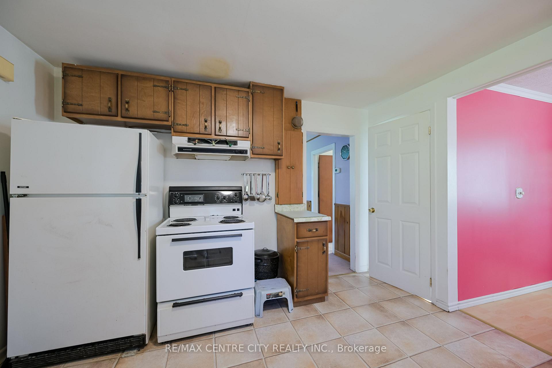 Photo 6 of 12329 Graham Road, West Elgin, Rural West Elgin — HOMEH