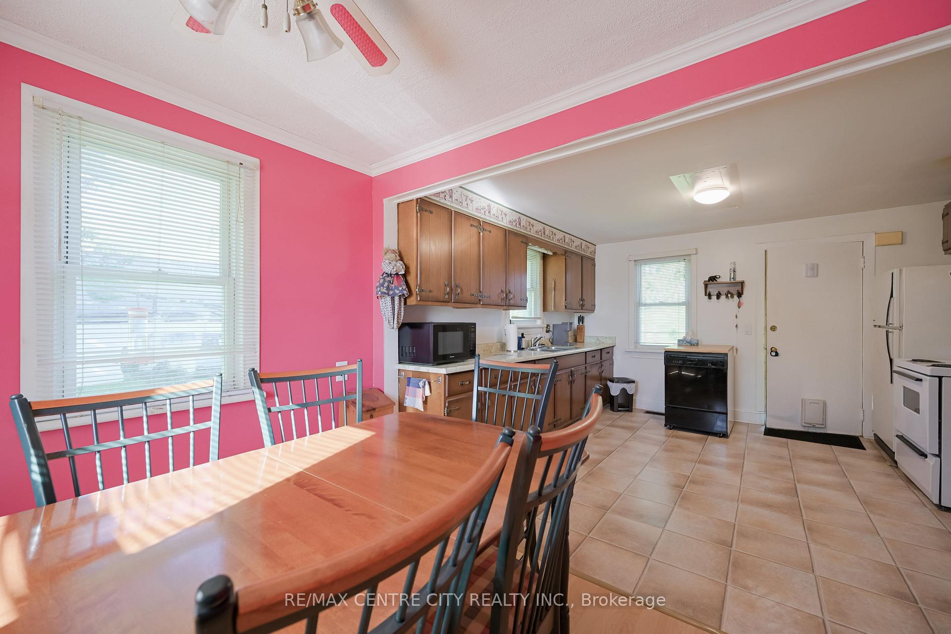 Photo 9 of 12329 Graham Road, West Elgin, Rural West Elgin — HOMEH