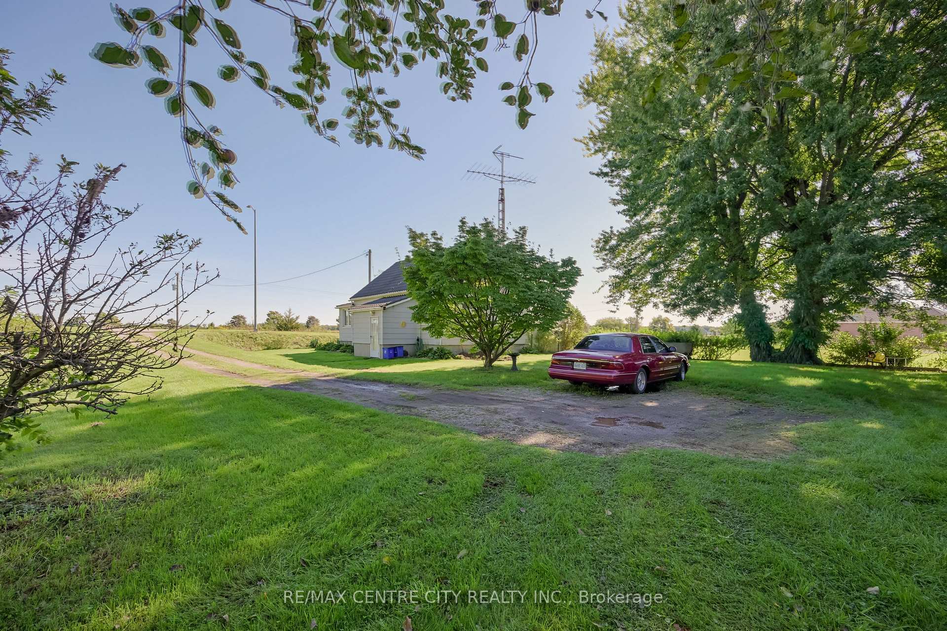 Photo 22 of 12329 Graham Road, West Elgin, Rural West Elgin — HOMEH