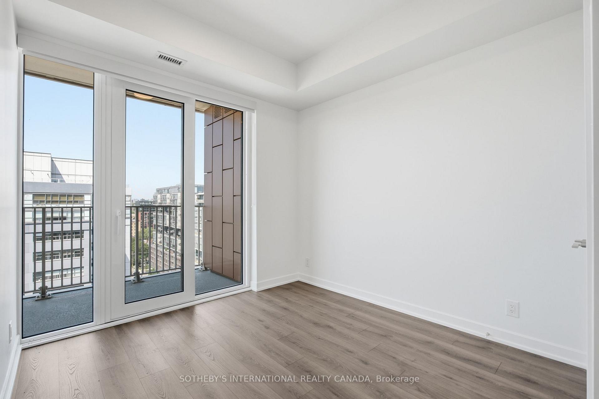 Photo 21 of Unit 1703, 88 Bathurst Street, Toronto, Niagara — HOMEH