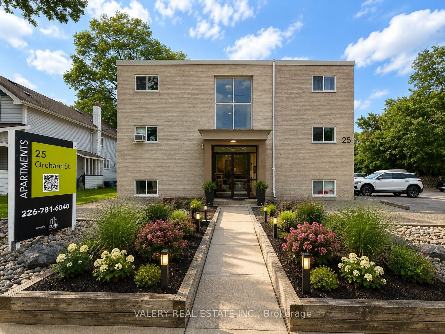 Front of Unit 309, 25 Orchard Street