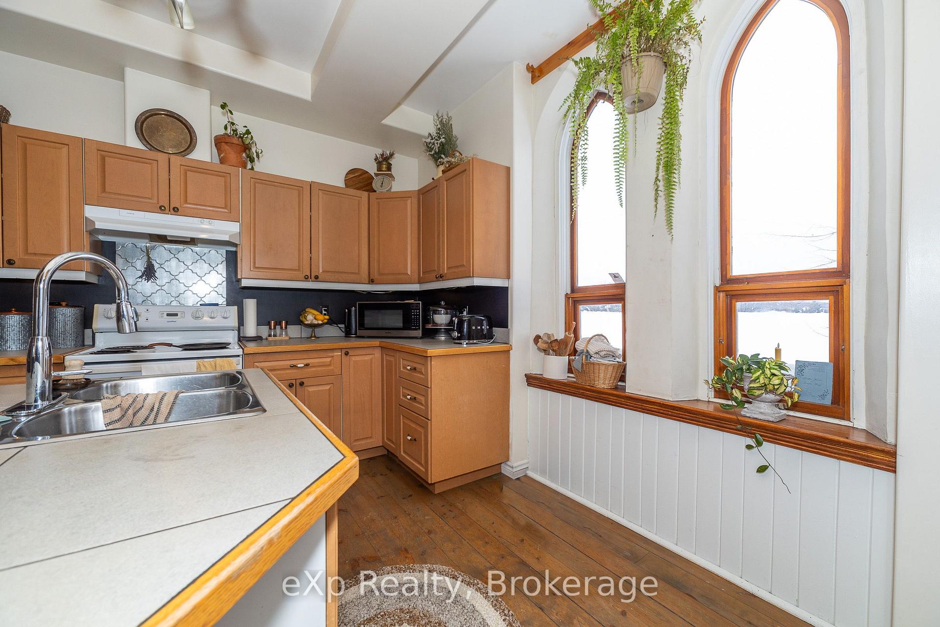 Photo 7 of 137190 Grey Road 12, Meaford — HOMEH