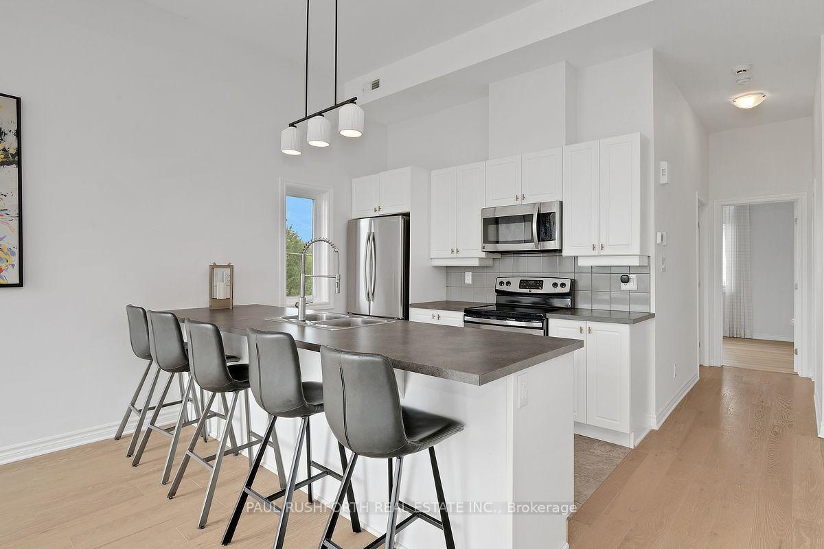 Photo 11 of 602 Brian Good Avenue, Ottawa, Riverside South/Gloucester Glen — HOMEH