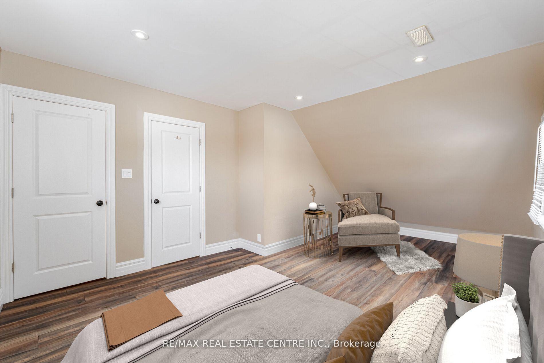 Photo 23 of 174 Victoria Street, Brampton, Bram West — HOMEH