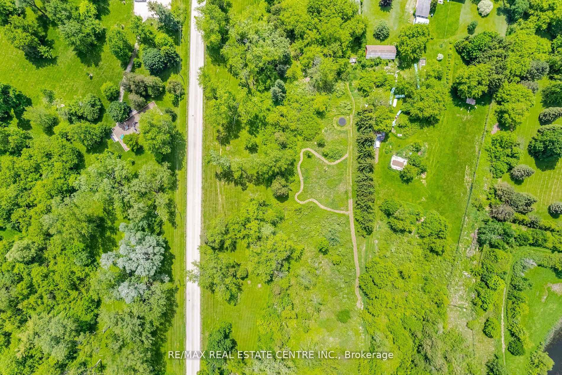 Photo 32 of 174 Victoria Street, Brampton, Bram West — HOMEH