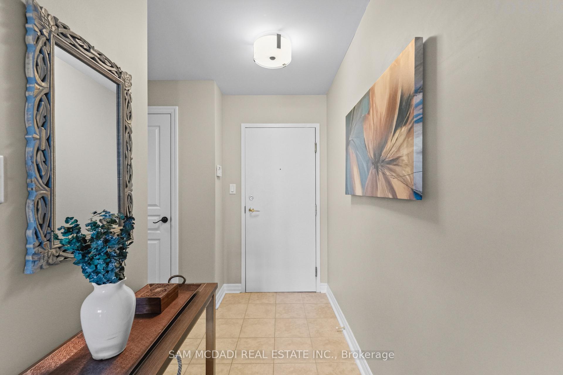 Photo 4 of Unit 506, 70 Port Street E, Mississauga, Port Credit — HOMEH