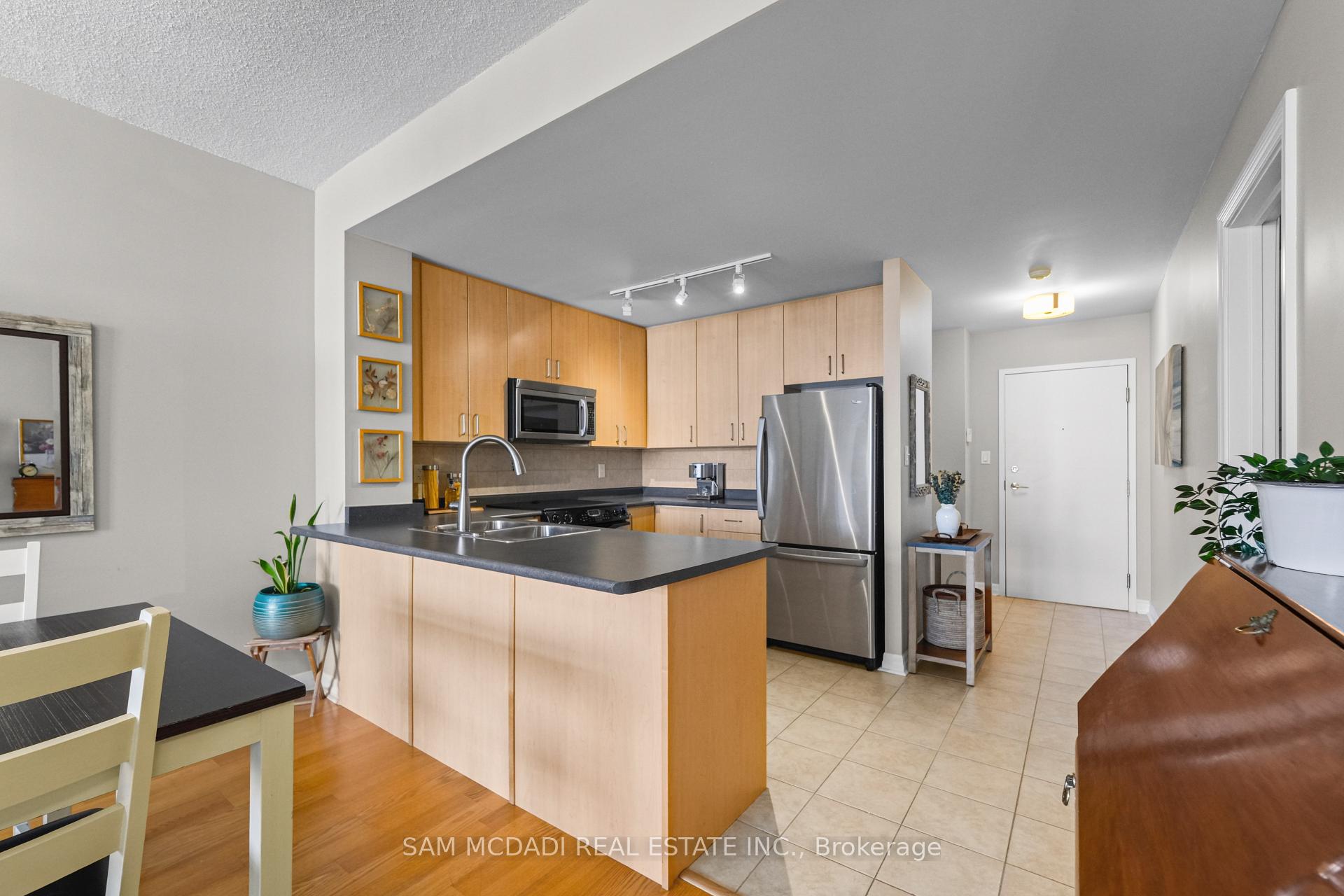 Photo 16 of Unit 506, 70 Port Street E, Mississauga, Port Credit — HOMEH